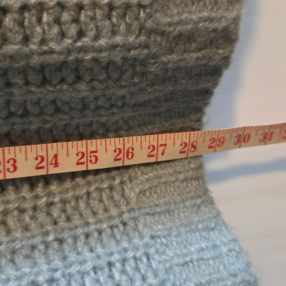 Chunky Knit Sweater XL - Picture 5 of 6
